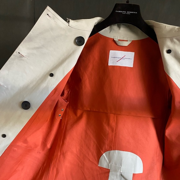 Hancock raincoat - Picture 11 of 12